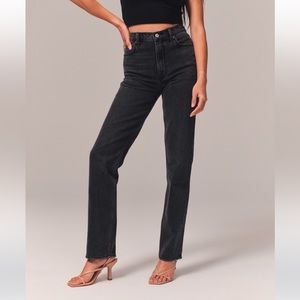 Abercrombie & Fitch High Rise Curve Love Straight Jeans